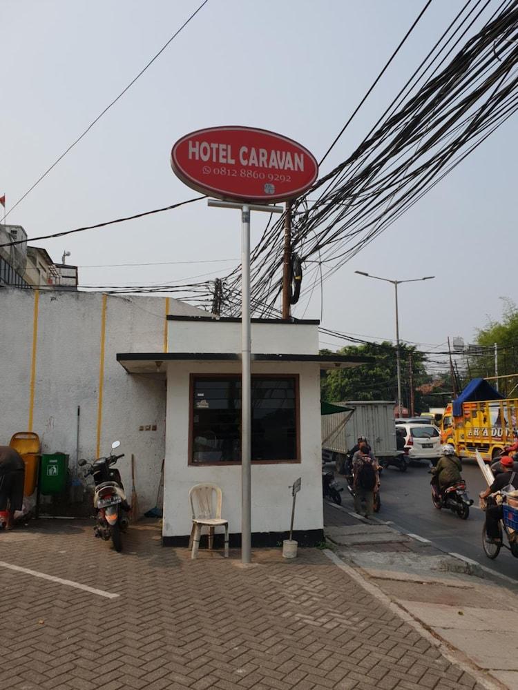 Hotel Caravan Tanah Abang Jakarta Exterior foto