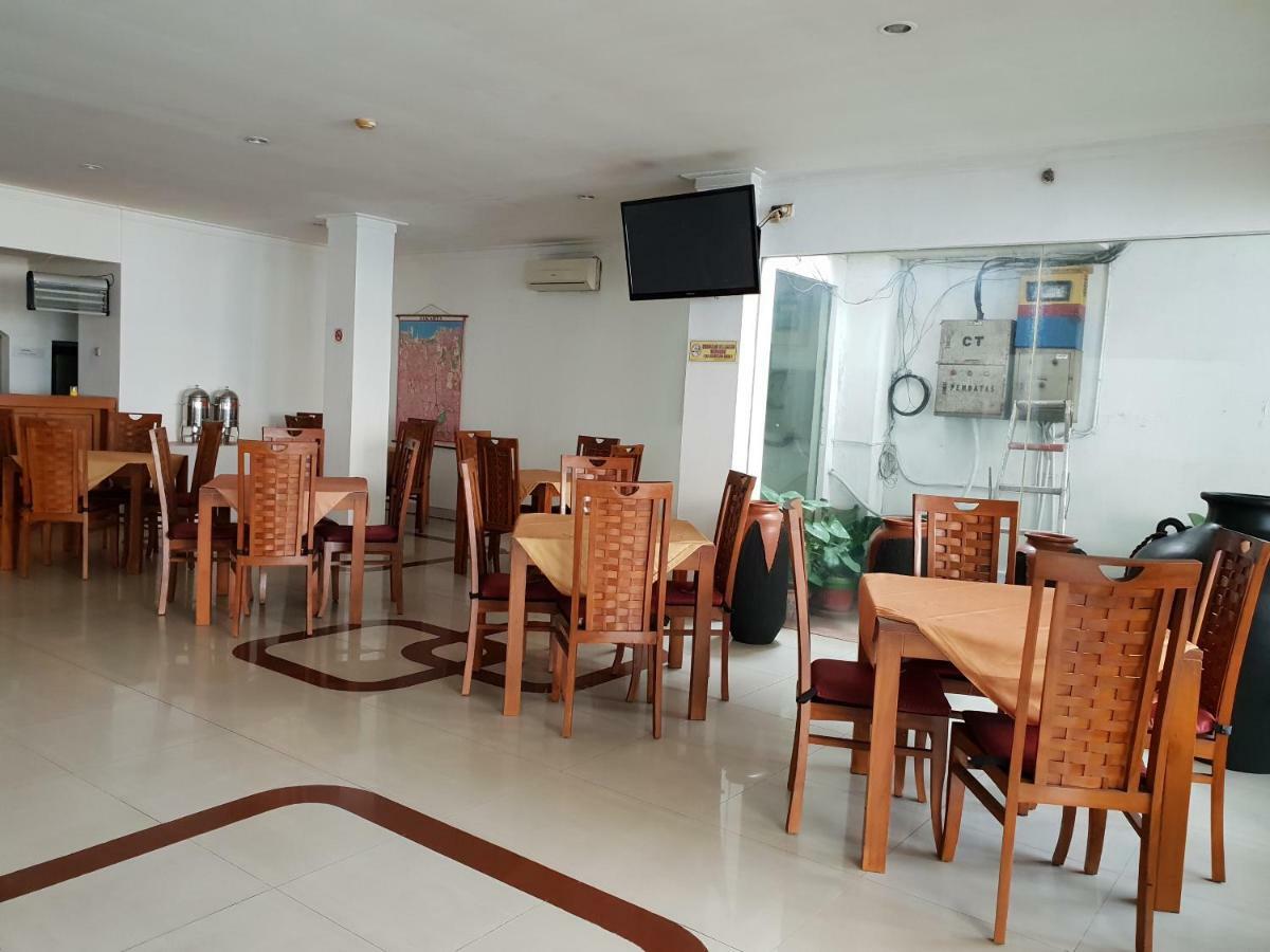 Hotel Caravan Tanah Abang Jakarta Exterior foto